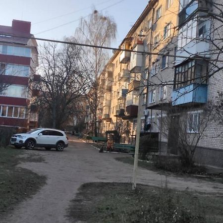 2-Х Комнатная Квартира Korosten Dış mekan fotoğraf