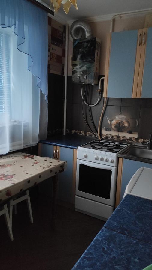2-Х Комнатная Квартира Korosten Dış mekan fotoğraf