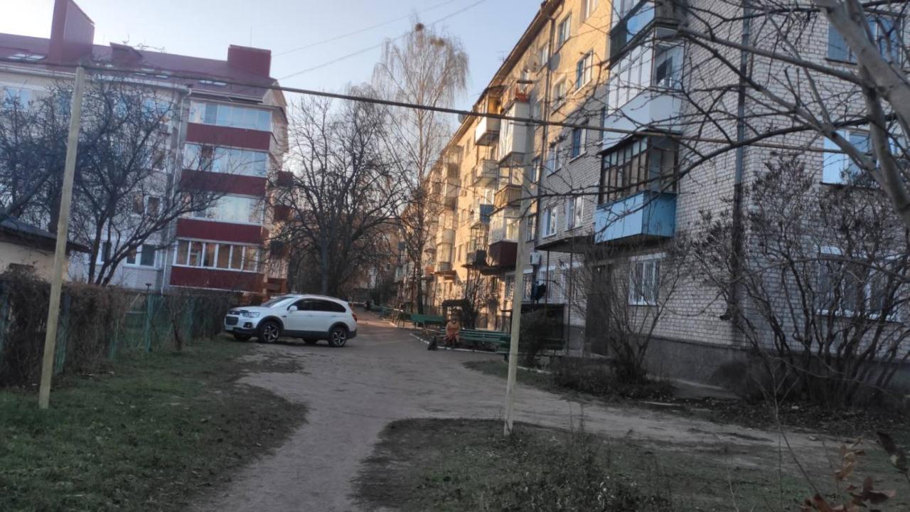 2-Х Комнатная Квартира Korosten Dış mekan fotoğraf